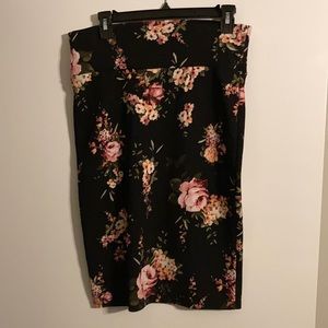 LulaRoe Cassie Skirt